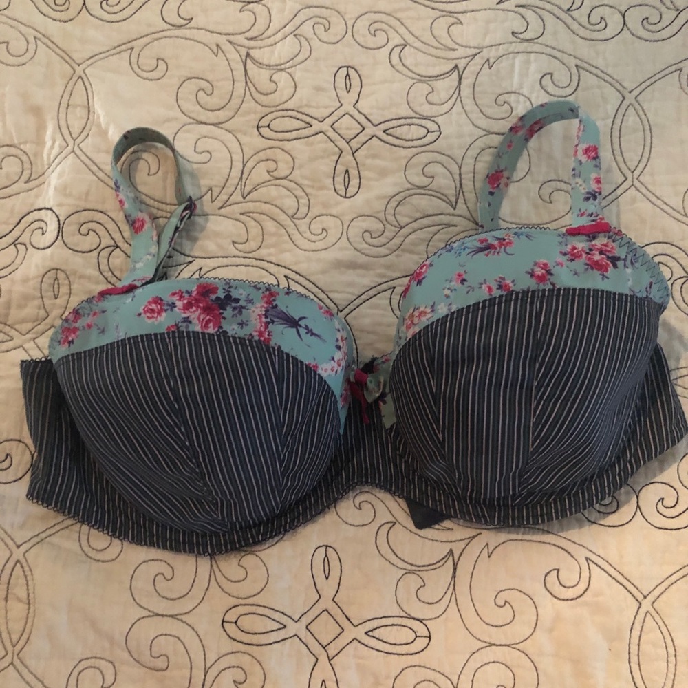 SOLD SOLD SOLD Freya Bra 36G